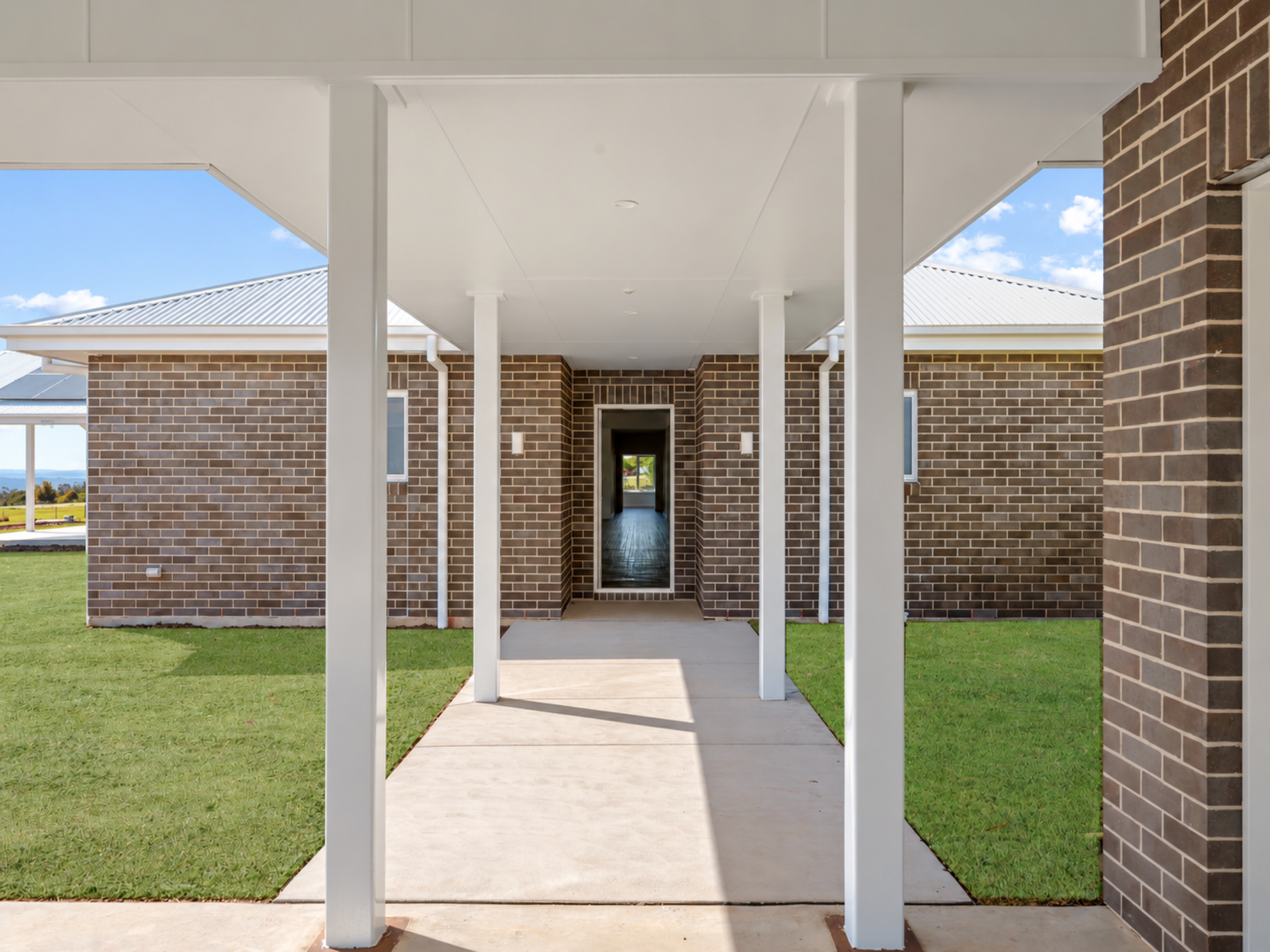 Roscrea Lane, Inverell NSW 