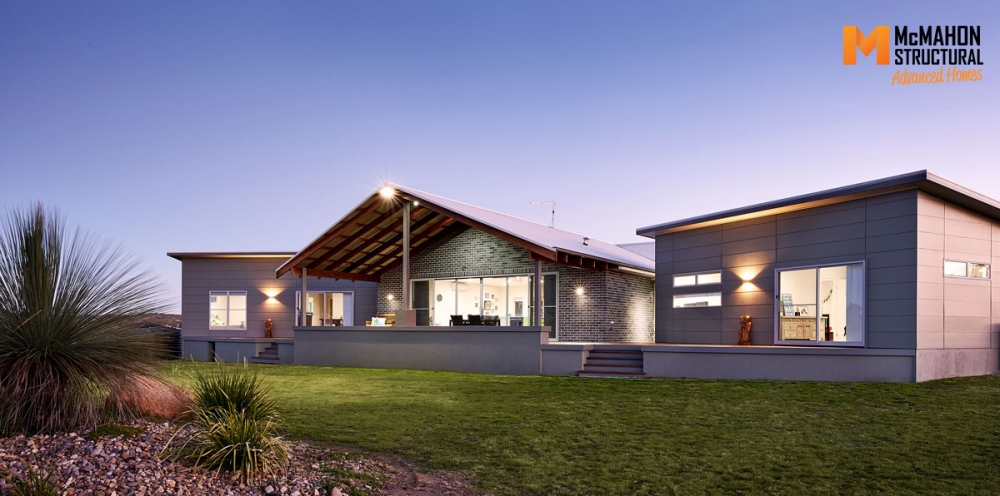 Clancy Drive, Inverell NSW - Award Winning Home 