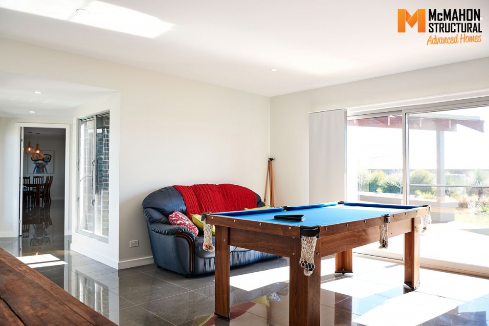 Clancy Drive, Inverell NSW - Award Winning Home 