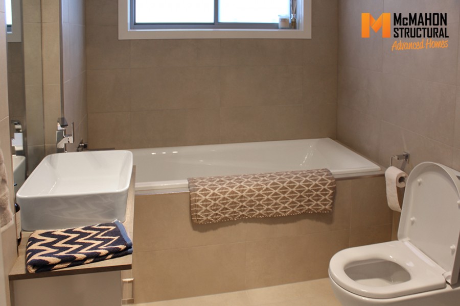 Townhouses Unit A Coolibah Drive, Inverell NSW - Multi Award Winning Home