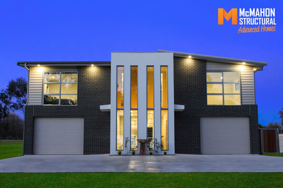 Townhouses Unit A Coolibah Drive, Inverell NSW - Multi Award Winning Home