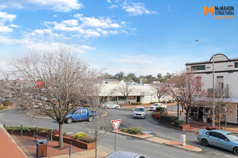 Byron Street - Upstairs Unit 3, Inverell NSW