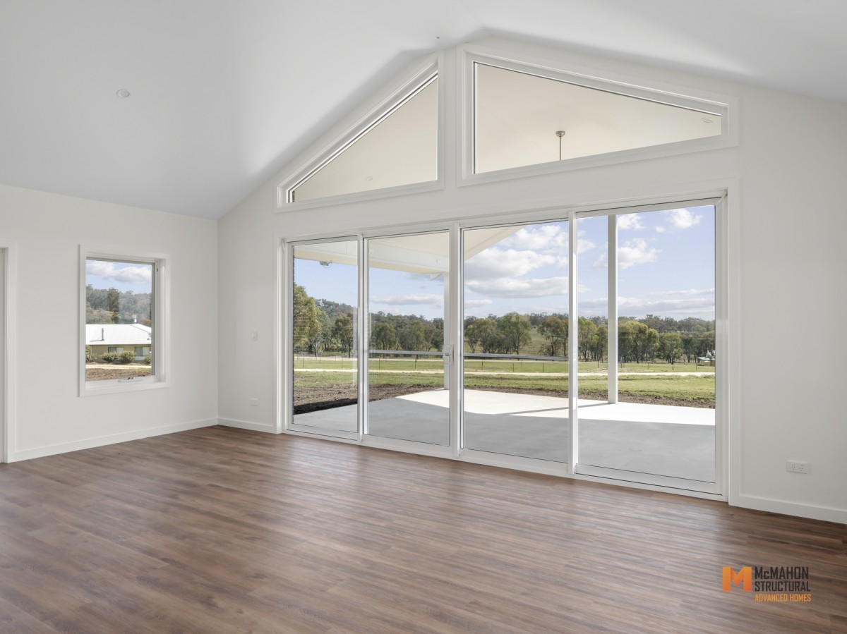 Roscrea Lane, Inverell NSW 