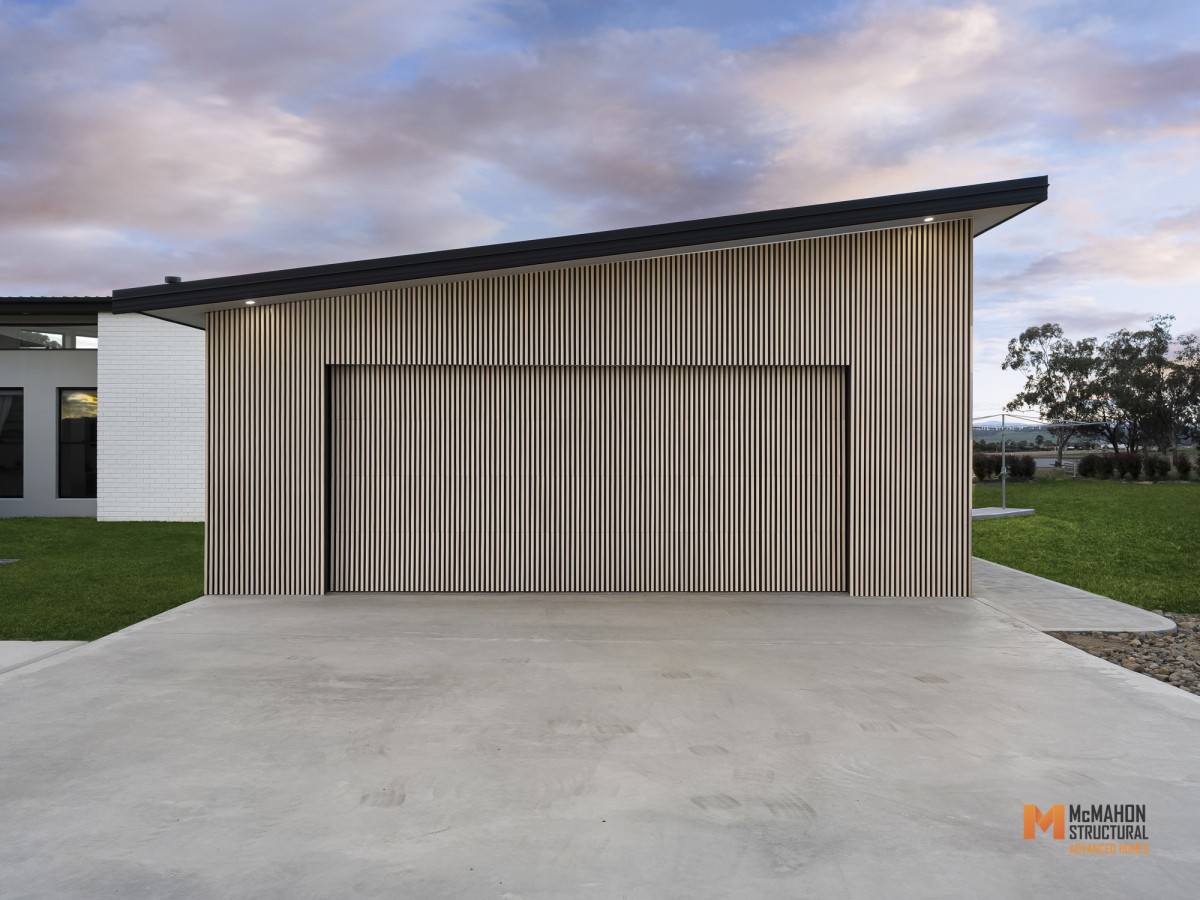 RAVINE - Yetman Road, Inverell