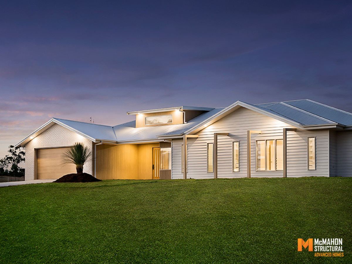 ALTITUDE - Flora Place, Runnymede Heights, Inverell